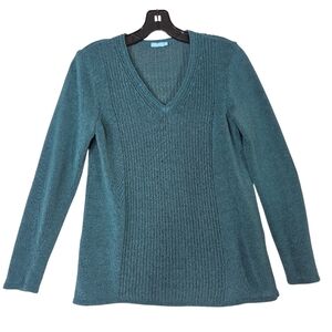 J Mclaughlin Knit cotton V neck along sleeves sweater/ Blouse